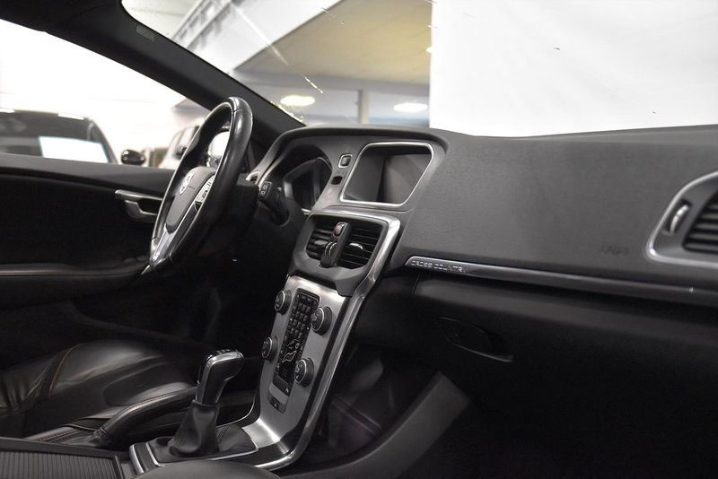 Volvo V40 bild 9