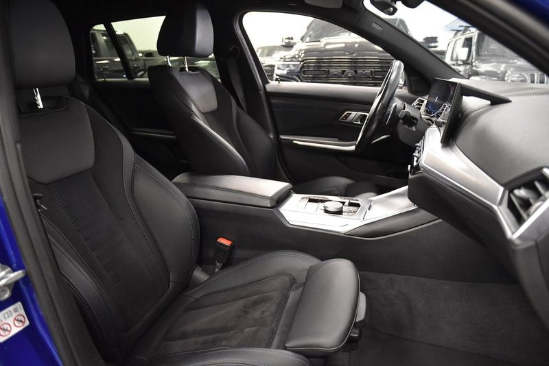 BMW 330 bild 13