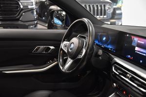 BMW 330 bild 8