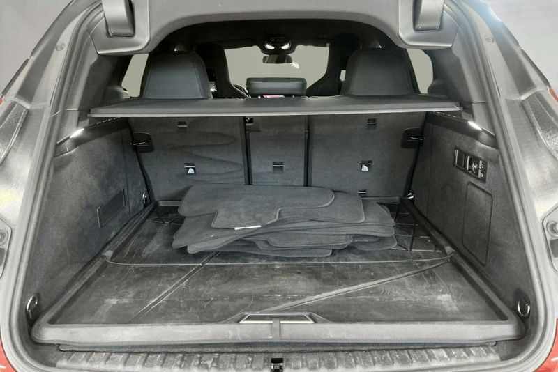 BMW iX bild 9
