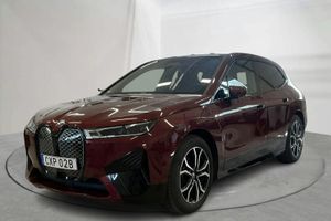 BMW iX bild 1