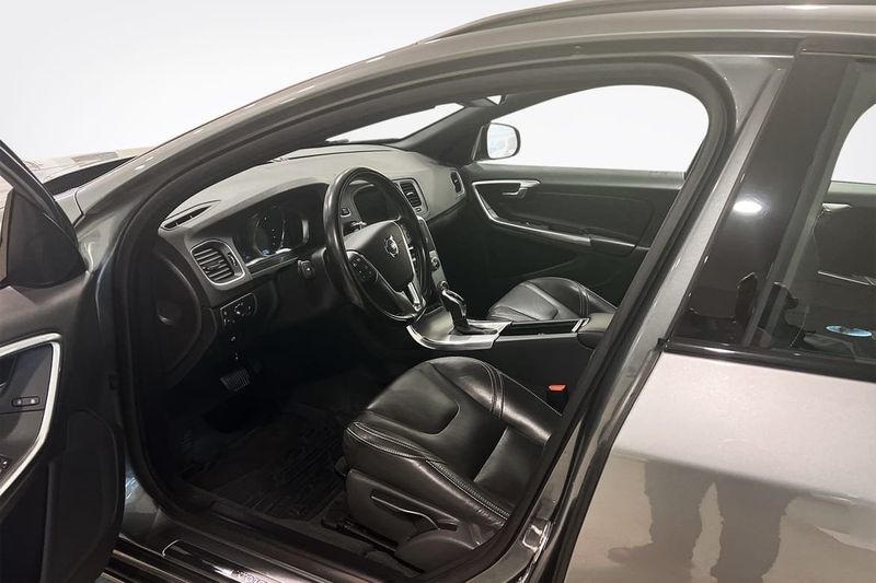 Volvo V60 bild 6