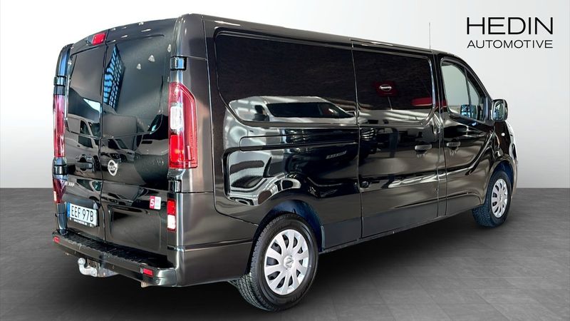 Nissan NV300 bild 2