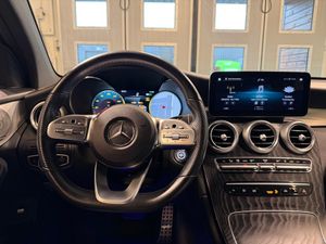 Mercedes GLC220 bild 8