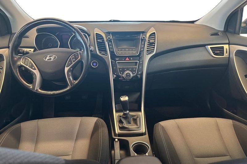 Hyundai i30 bild 9