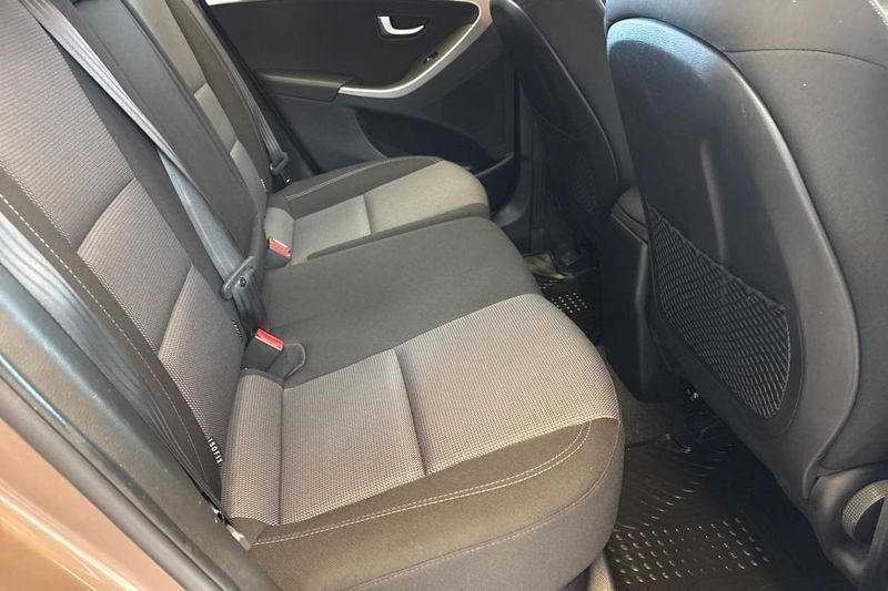 Hyundai i30 bild 11