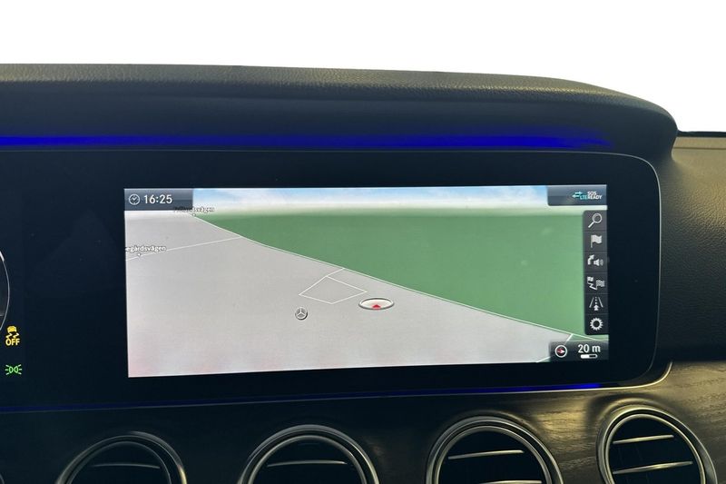 Mercedes E220 bild 26