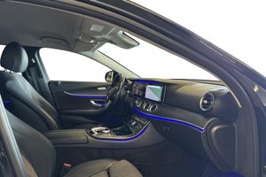 Mercedes E220 bild 9