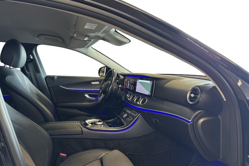 Mercedes E220 bild 9