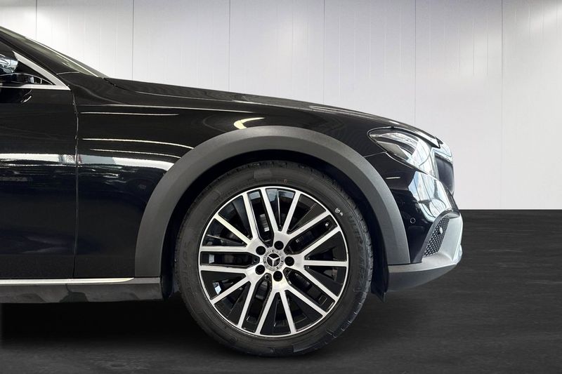 Mercedes E220 bild 3