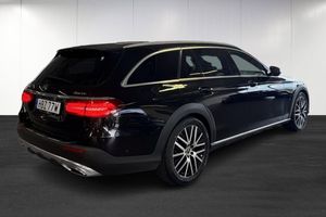 Mercedes E220 bild 5