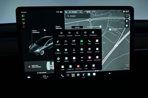 Tesla Model 3 bild 22
