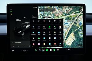 Tesla Model Y bild 22