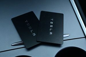 Tesla Model Y bild 24
