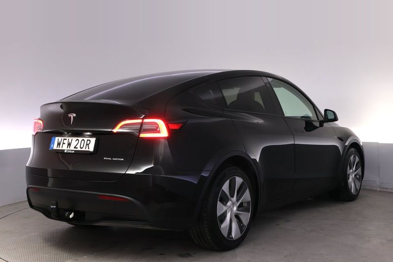Tesla Model Y bild 5