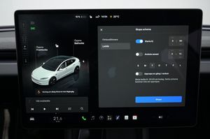 Tesla Model 3 bild 15