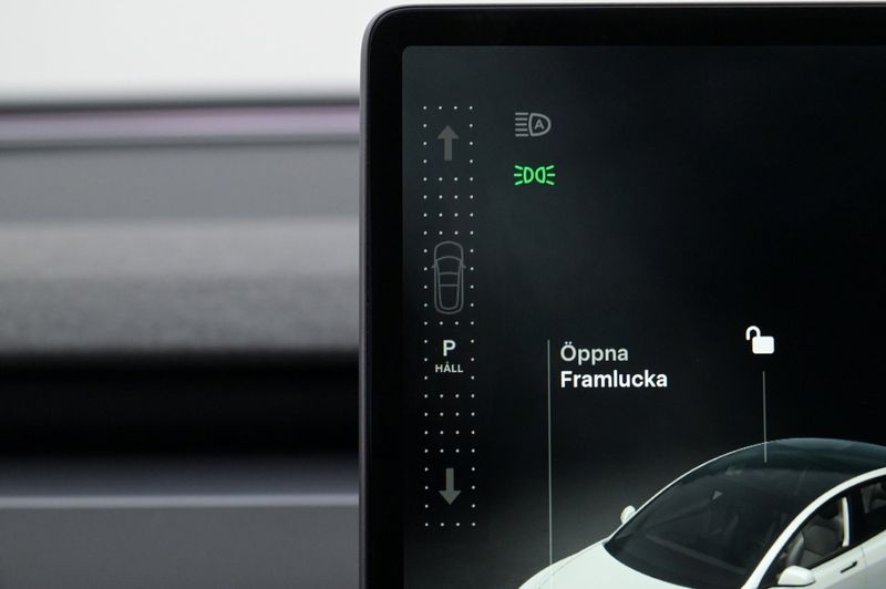 Tesla Model 3 bild 22