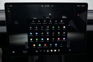Tesla Model 3 bild 21