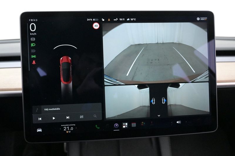 Tesla Model 3 bild 18