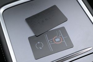 Tesla Model Y bild 24