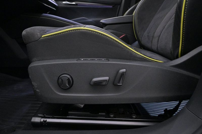 Skoda Enyaq bild 12