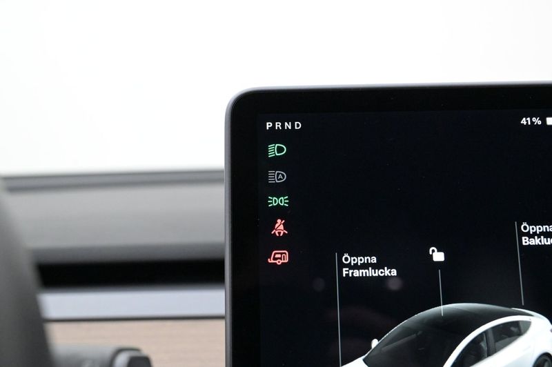 Tesla Model 3 bild 23
