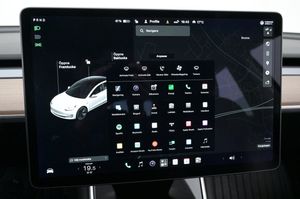 Tesla Model 3 bild 22