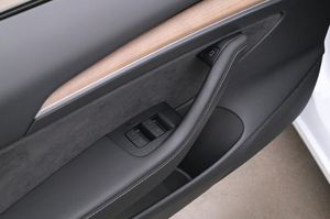 Tesla Model 3 bild 10