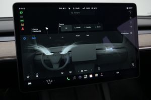 Tesla Model 3 bild 18