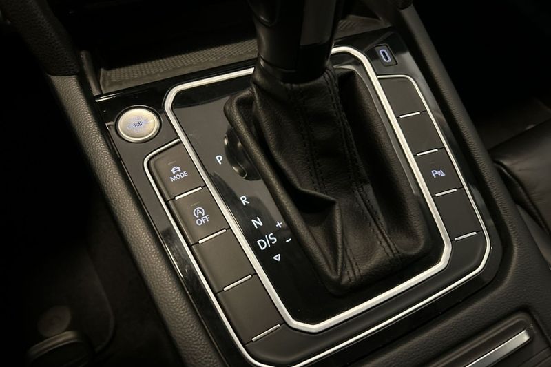 Volkswagen Passat bild 24