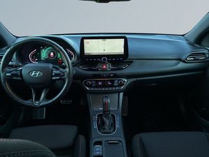 Hyundai i30 bild 8