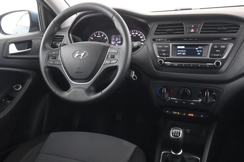 Hyundai i20 bild 14