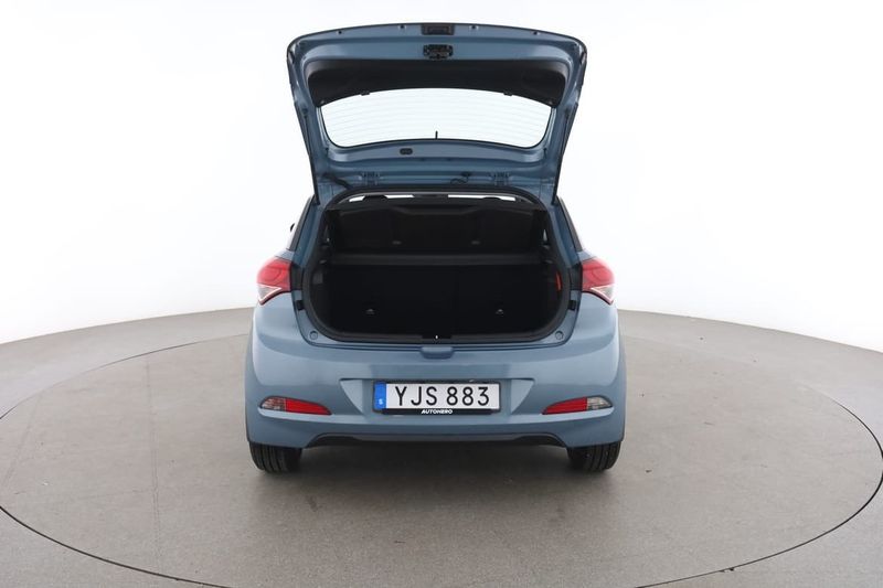 Hyundai i20 bild 17