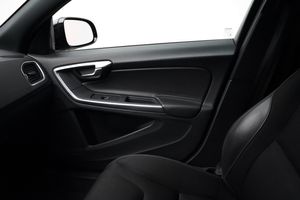 Volvo V60 bild 17