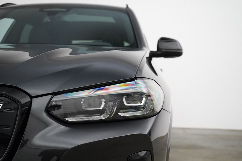 BMW iX3 bild 30