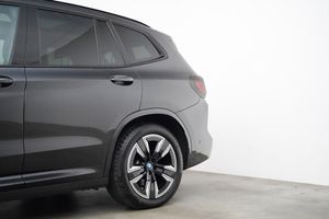 BMW iX3 bild 3