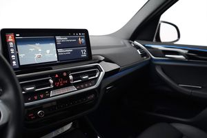 BMW iX3 bild 17