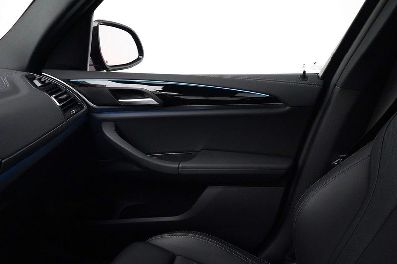 BMW iX3 bild 23