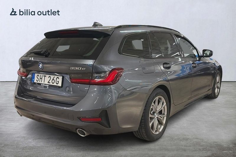 BMW 330 bild 6