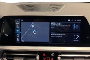 BMW 330 bild 18