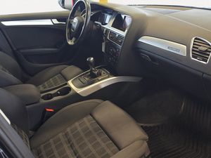 Audi A4 bild 16