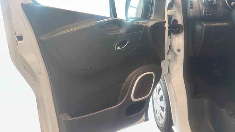Opel Vivaro bild 11
