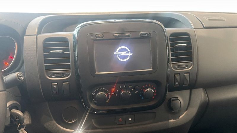 Opel Vivaro bild 12