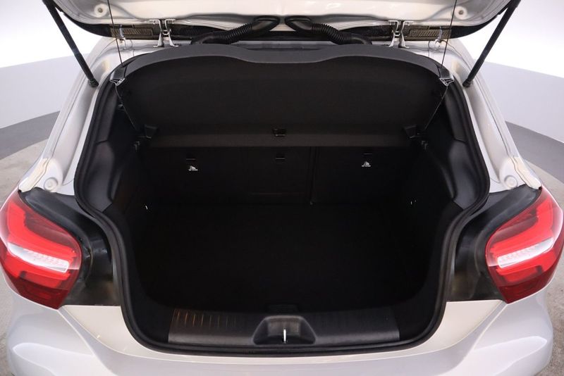 Mercedes A180 bild 21