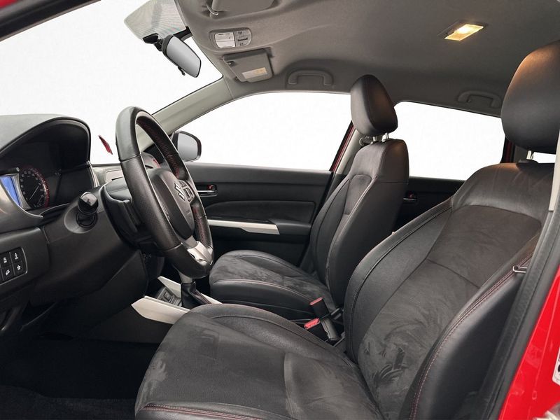 Suzuki Vitara bild 12