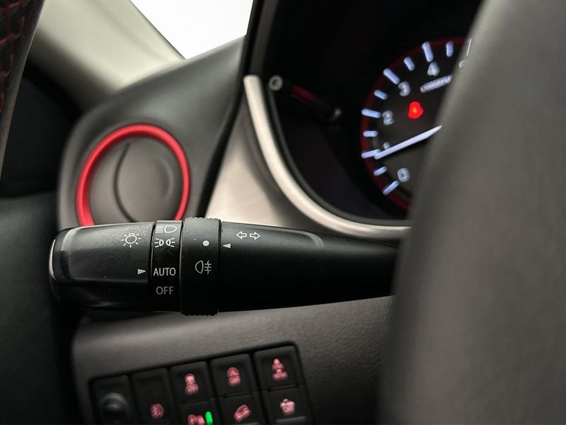 Suzuki Vitara bild 32