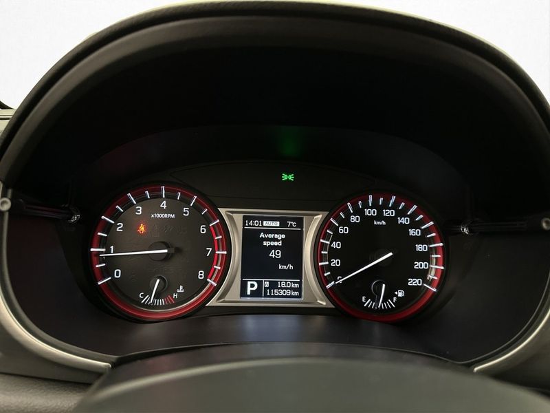 Suzuki Vitara bild 19