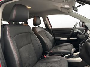 Suzuki Vitara bild 15