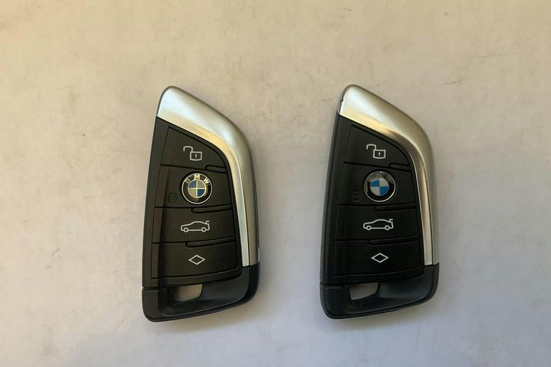 BMW i4 bild 17