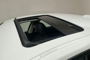 BMW i4 bild 13